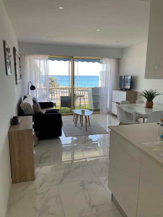 Front De Mer,Plage, Piscine, Parking Cagnes-sur-Mer Dış mekan fotoğraf