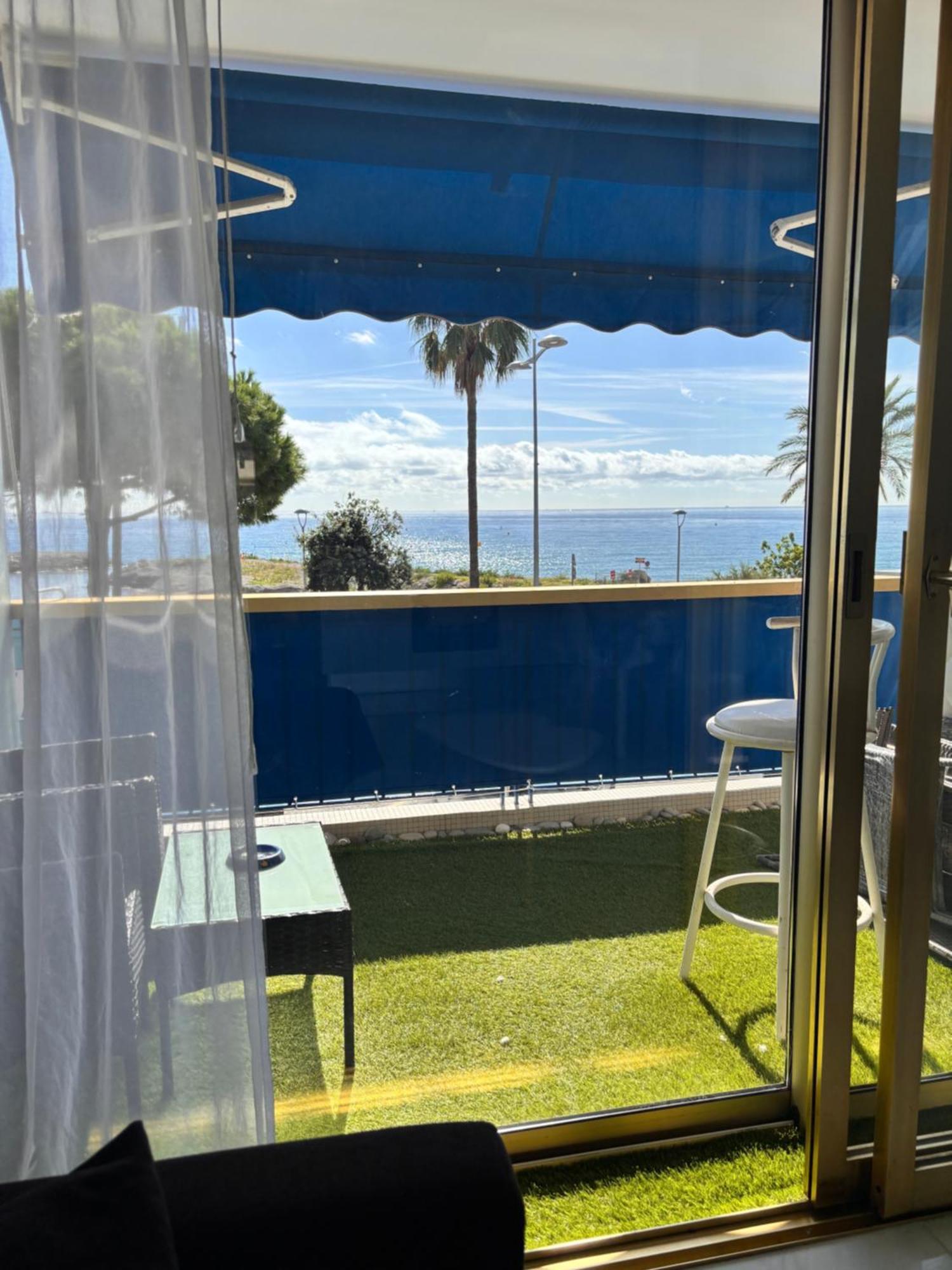 Front De Mer,Plage, Piscine, Parking Cagnes-sur-Mer Dış mekan fotoğraf