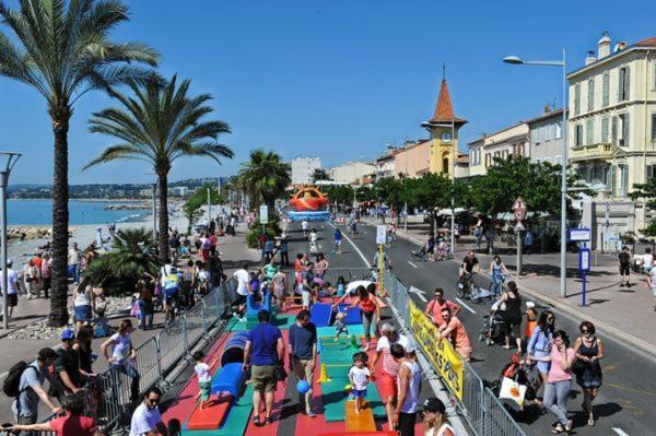 Front De Mer,Plage, Piscine, Parking Cagnes-sur-Mer Dış mekan fotoğraf